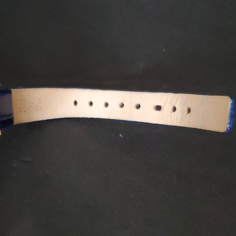 Kennett Cole Watch View 4